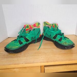 Nike "Weatherman" Kyrie 7 Shoes